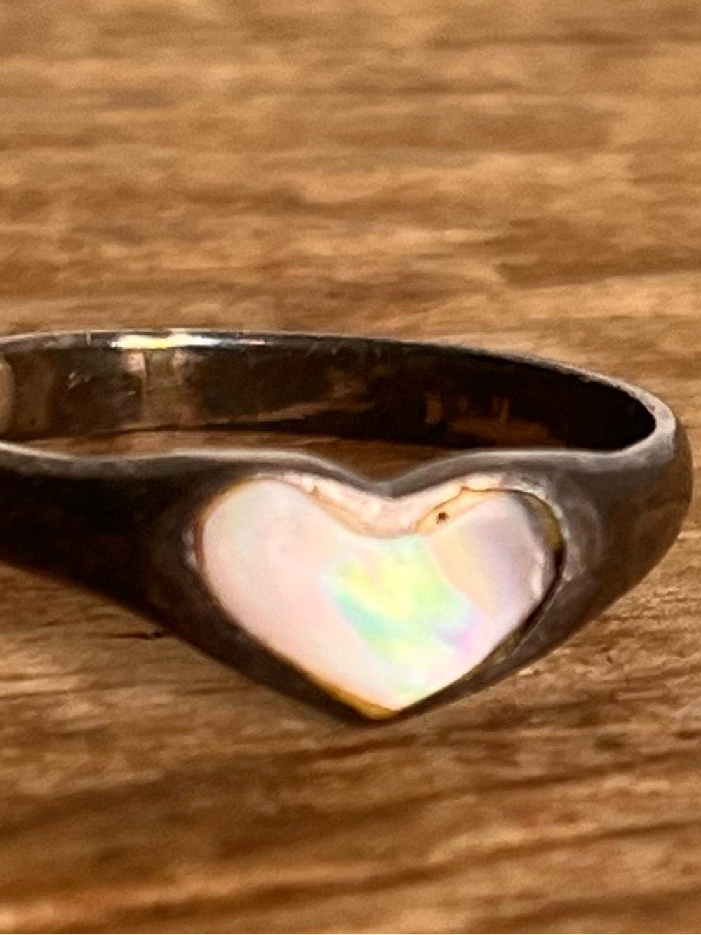 Sterling Silver 925 Mother of Pearl Heart Inlay Signet Ring Size 5
